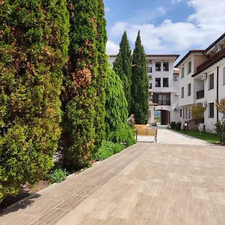 Harmony Hills 로가체보