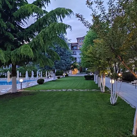 Harmony Hills Apartment *
